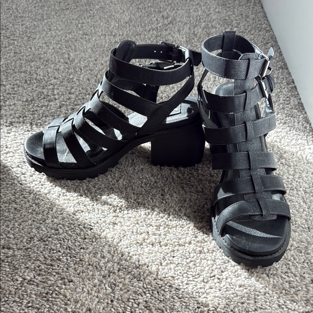 Black Strappy Women's Sandals